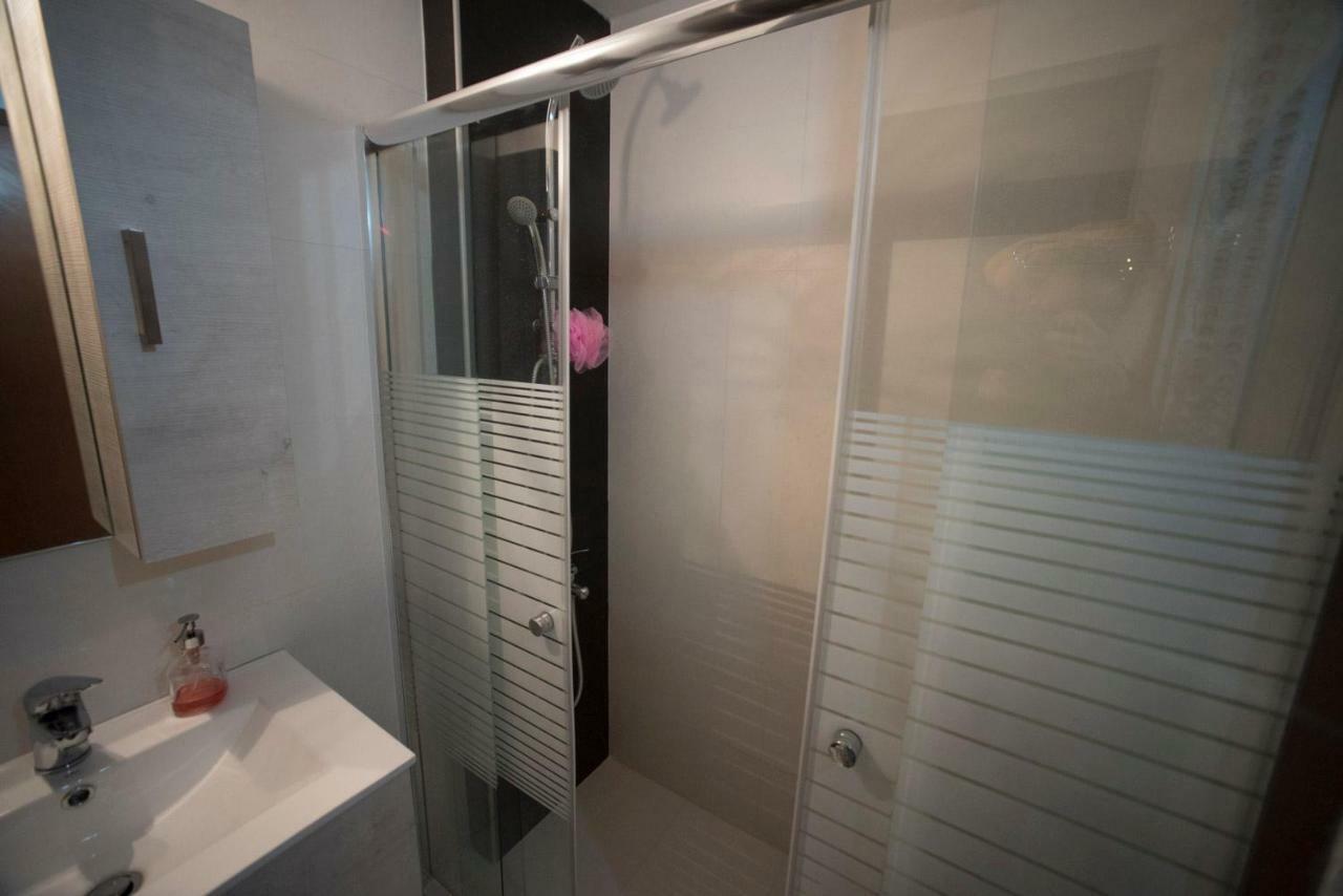 Cristal Apartment Corinth Exterior foto